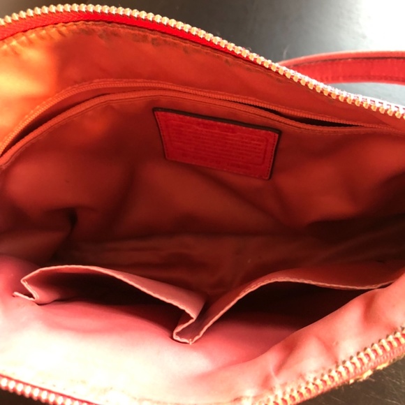 Coach Pink Poppy Hippie Distressed Leather Shoulder Bag - Picture 8 of 12